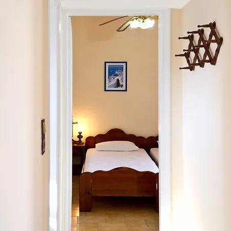 Aparthotel Dolphins Kamari (Santorini)